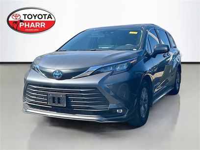 Used 2025 Toyota Sienna XLE