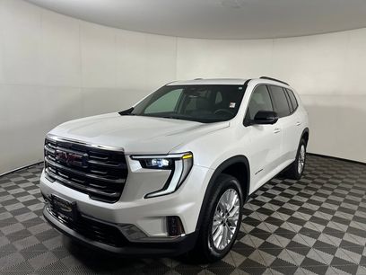 Used 2025 GMC Acadia Elevation w/ Elevation Premium Package