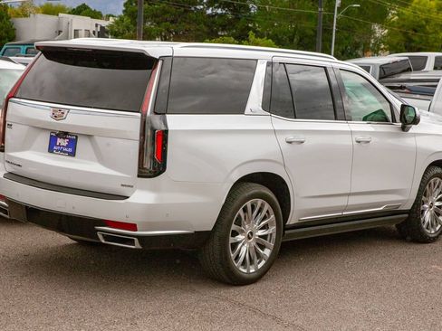 Used 2022 Cadillac Escalade Premium Luxury w/ Performance Package AWD/4WD image 5