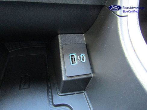 Certified 2024 Ford Edge ST-Line AWD/4WD image 40