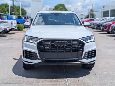 Used 2023 Audi Q7 3.0T Premium Plus w/ Premium Plus Package AWD/4WD image 2