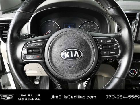 Used 2019 Kia Sportage EX FWD image 18