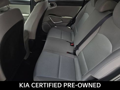 Certified 2025 Kia Soul LX w/ LX Technology Package FWD image 11