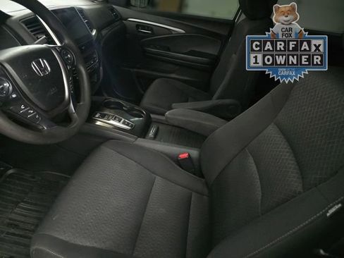 Used 2020 Honda Ridgeline Sport image 9