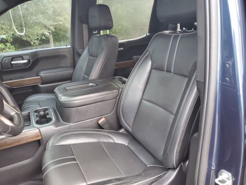 Used 2020 Chevrolet Silverado 1500 High Country w/ Technology Package image 69