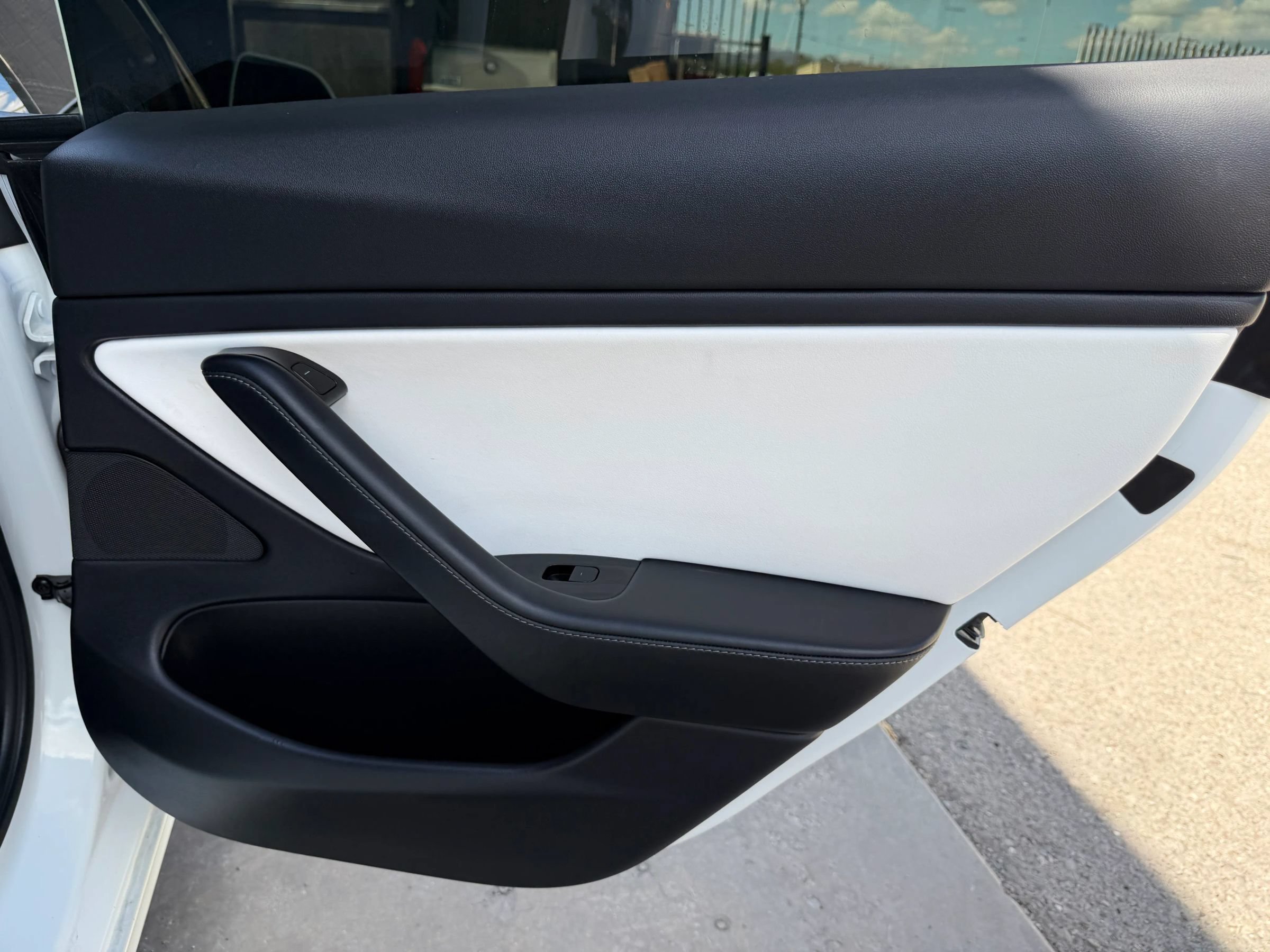 Used 2019 Tesla Model 3 Standard Range Plus RWD image 14