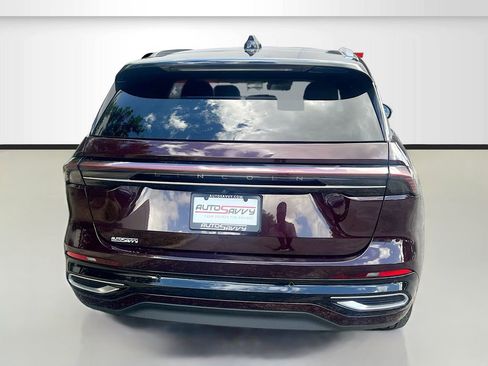 Used 2024 Lincoln Nautilus Black Label AWD/4WD image 6