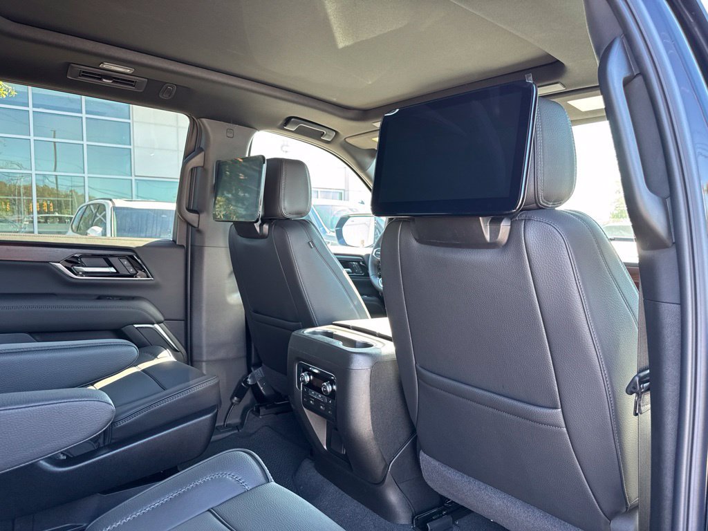 New 2026 GMC Yukon Denali AWD/4WD image 31