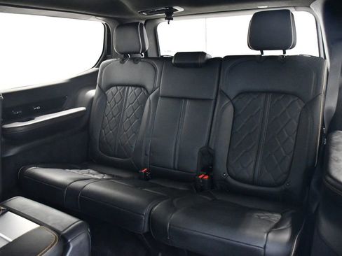 Used 2022 Jeep Grand Wagoneer Series III w/ Rear Seat Video Group 1 image 22