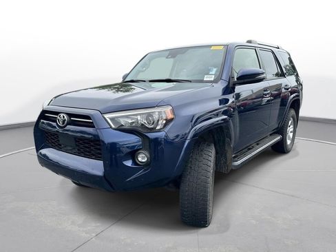 Used 2021 Toyota 4Runner SR5 Premium w/ Moonroof Package AWD/4WD image 2