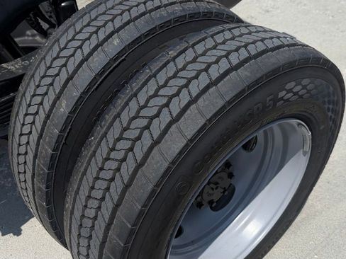 New 2026 Ford F550 2WD Regular Cab Super Duty image 14