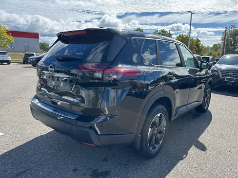 New 2026 Nissan Rogue SV image 7