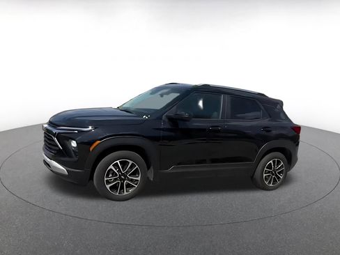 Used 2025 Chevrolet TrailBlazer LT image 8