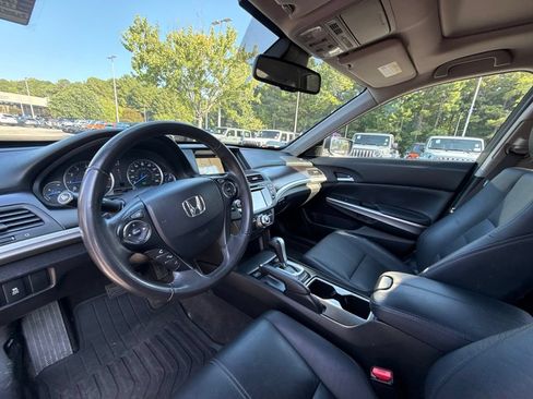 Used 2015 Honda Crosstour EX-L image 14