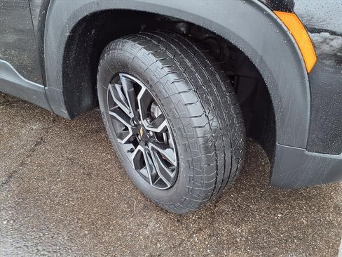Certified 2023 Chevrolet TrailBlazer ACTIV image 38