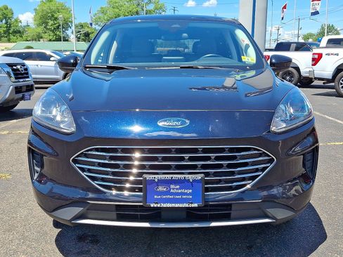 Certified 2021 Ford Escape SE w/ Convenience Package AWD/4WD image 2