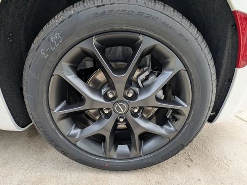 New 2026 Chrysler Pacifica Limited w/ S Appearance Package image 45