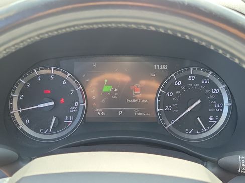 Used 2021 Toyota Highlander Limited FWD image 26