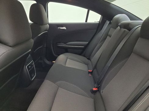 Used 2017 Dodge Charger SE w/ Popular Equipment Group RWD image 18