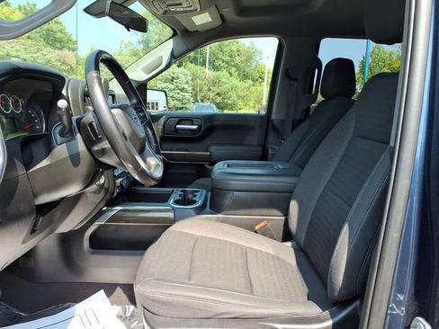 Used 2021 Chevrolet Silverado 1500 RST w/ Convenience Package II AWD/4WD image 12