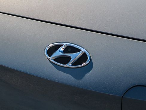 Certified 2023 Hyundai Kona SE w/ Cargo Package image 6