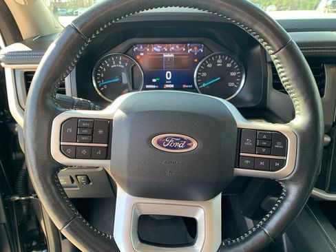 Certified 2022 Ford Expedition XLT w/ Equipment Group 202A image 29