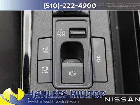 Used 2024 Toyota Prius LE image 17