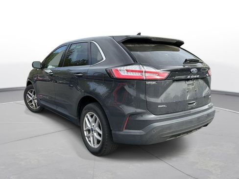 Used 2021 Ford Edge SEL w/ Cargo Accessory Package image 8