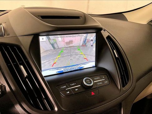 Used 2018 Ford Escape SEL image 21