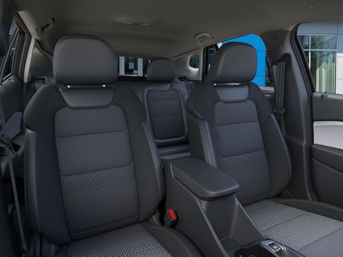 New 2025 Chevrolet Trax LT w/ Driver Confidence Package image 40