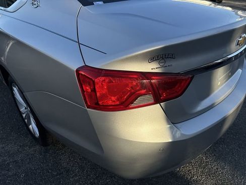 Used 2014 Chevrolet Impala LT w/ Convenience Package image 31