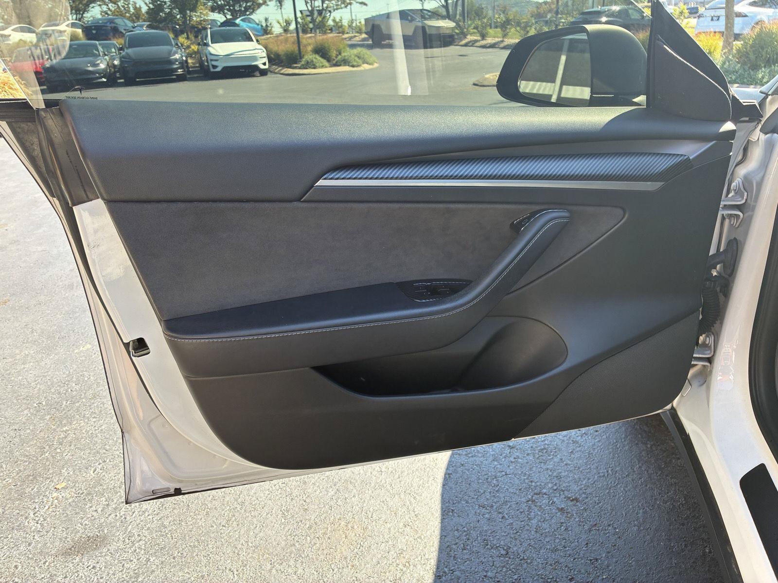 Used 2022 Tesla Model 3 Long Range AWD/4WD image 19