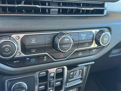 Used 2025 Jeep Wrangler Unlimited Sport S 4xe image 23