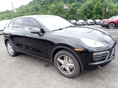 Used 2014 Porsche Cayenne S AWD/4WD image 8