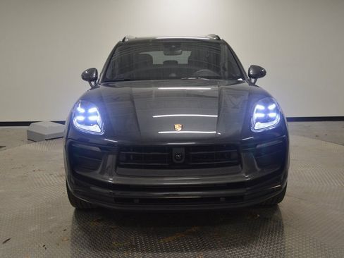 New 2026 Porsche Macan AWD/4WD image 10