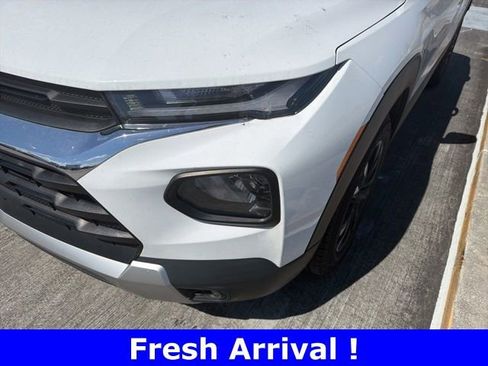 Used 2023 Chevrolet TrailBlazer LT w/ Convenience Package image 4