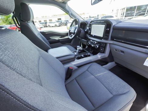 Used 2024 Ford F150 Lightning XLT AWD/4WD image 43