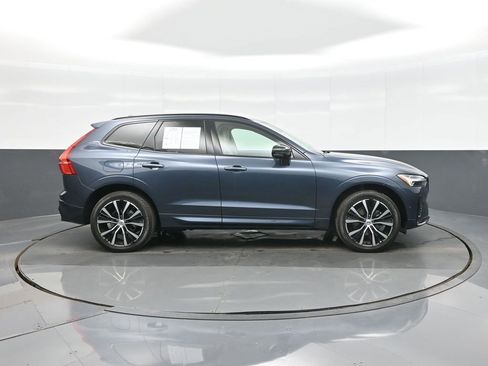 Used 2024 Volvo XC60 B5 Plus w/ Protection Package Premier image 8