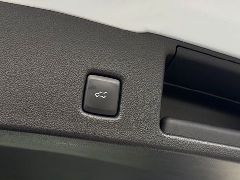 New 2025 Ford Escape Active w/ Tech Pack #1 FWD image 19