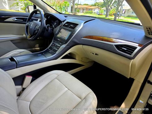 Used 2014 Lincoln MKZ Hybrid w/ Equipment Group 202A Reserve FWD image 30