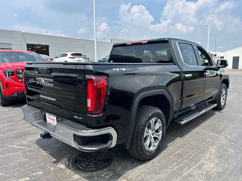 Used 2022 GMC Sierra 1500 SLT AWD/4WD image 8