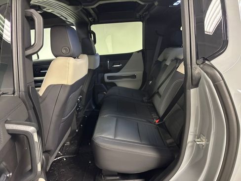 New 2026 GMC Hummer EV SUV image 47