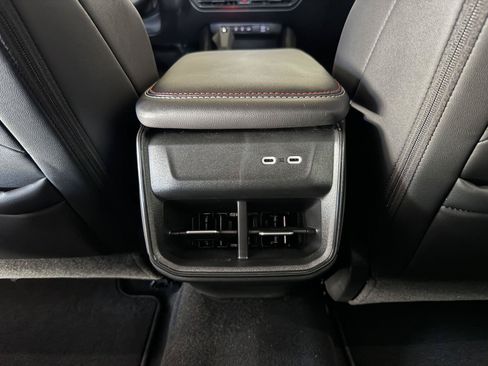 New 2026 Dodge Charger Scat Pack w/ Blacktop Package AWD/4WD image 33