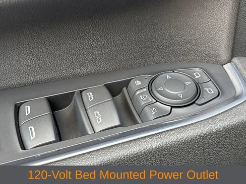 Used 2024 Chevrolet Silverado 2500 LTZ w/ LTZ Plus Package AWD/4WD image 11