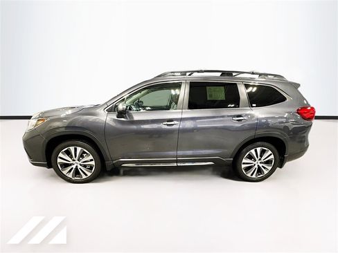 Certified 2022 Subaru Ascent Touring w/ Popular Package #2A image 8