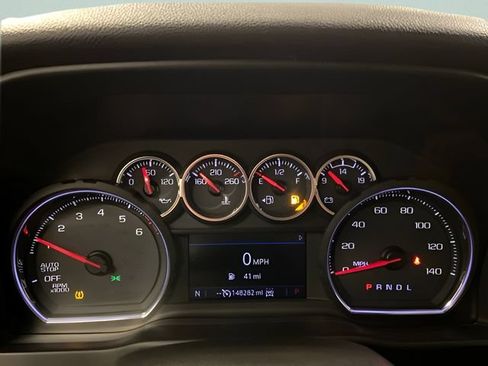 Used 2020 Chevrolet Silverado 1500 LT Trail Boss AWD/4WD image 13
