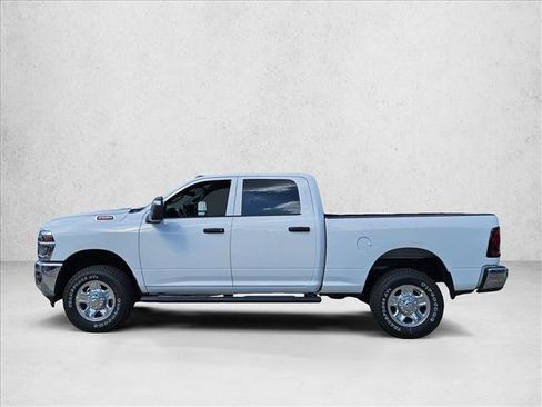 New 2026 RAM 2500 Tradesman AWD/4WD image 5