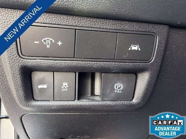 Used 2021 Hyundai Sonata SEL w/ Preferred Accessory Package FWD image 25