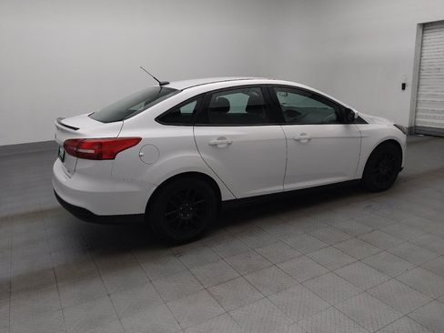 Used 2018 Ford Focus SE FWD image 10