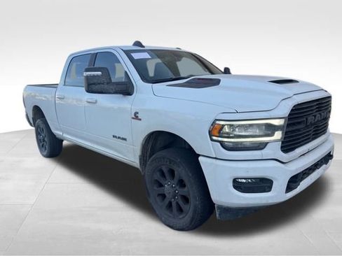 Used 2024 RAM 2500 Laramie w/ Night Edition image 3